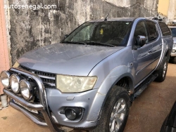 4X4 MITSUBIHSI L200 DOUBLE CABINE 2014