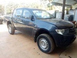 4X4 MITSUBISHI L200 DOUBLE CABINE