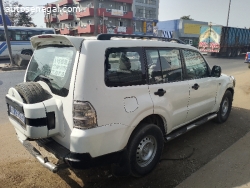 4x4 Mitsubishi Pajero 7Places