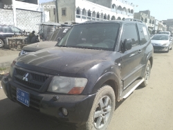 4x4 MITSUBISHI PAJERO