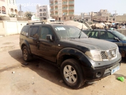 4X4 NISSAN PATHFINDER 7PLACES