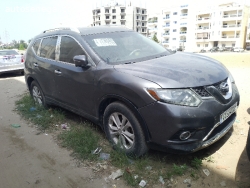 4x4 Nissan Rogue