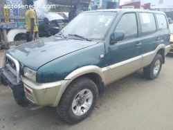 4X4 NISSAN TERRANO 2