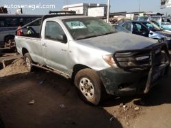 4X4 TOYOTA HILUX UNE CABINE