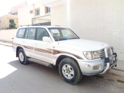 4x4 TOYOTA LAND CRUISER 7PLACES