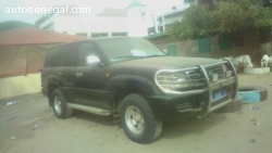 4X4 TOYOTA LAND CRUISER 9PLACES