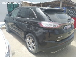 Ford Edge Titanium venant