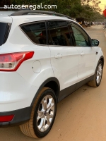 FORD ESCAPE SE VENANT