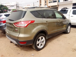 FORD ESCAPE VENANT