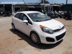 KIA RIO VENANT