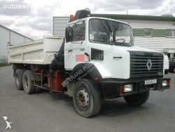 LOCATION DE CAMION PLATEAU GRUE