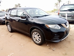 NISSAN ROGUE VENANT 2015