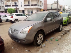 NISSAN ROGUE VENANT