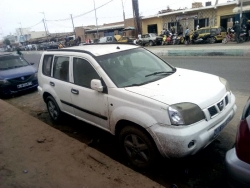 NISSAN X TRAIL