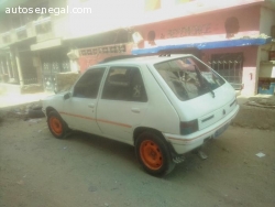 PEUGEOT 205