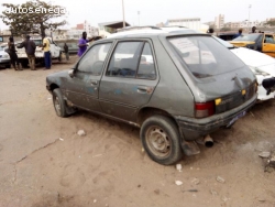 PEUGEOT 205