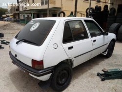 PEUGEOT 205