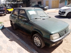 PEUGEOT 205