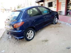 PEUGEOT 206