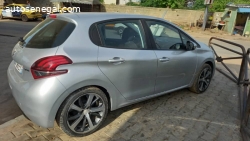 PEUGEOT 208 VENANT