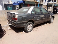 PEUGEOT 405