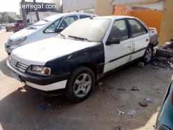 PEUGEOT 405