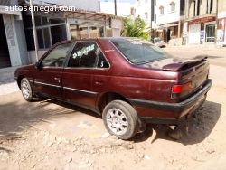 PEUGEOT 405