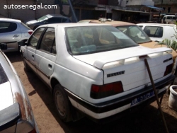 PEUGEOT 405