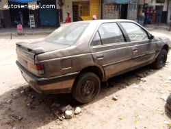 PEUGEOT 405