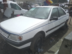 PEUGEOT 405