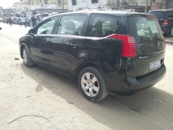 PEUGEOT 5008 7PLACES