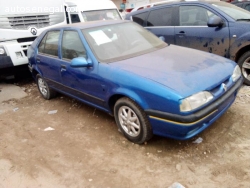 RENAULT 19