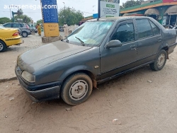 Renault 19
