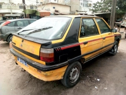 TAXI RENAULT 11