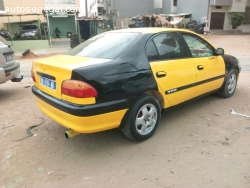 TAXI TOYOTA AVENSISN D4D