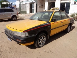 TAXI TOYOTA CARINA