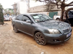 TOYOTA AVENSIS