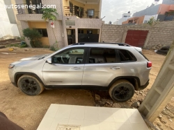 4x4 Jeep Grand  Cherokee
