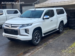 4X4 MITSUBISHI DOUBLE CABINE VENANT