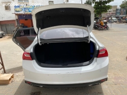 Chevrolet Malibu Venant