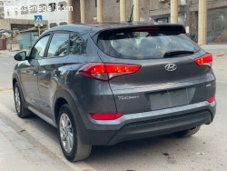 Hyundai Tucson venant