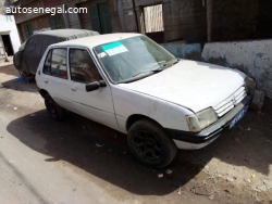 PEUGEOT 205