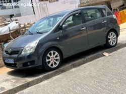 TOYOTA VERSO 7 PLACES